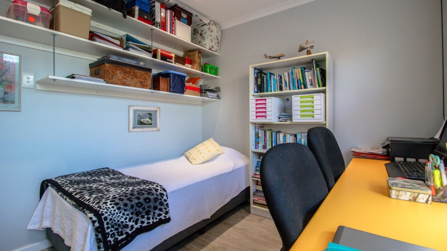 2 Bedroom Property for Sale in Pinelands Western Cape